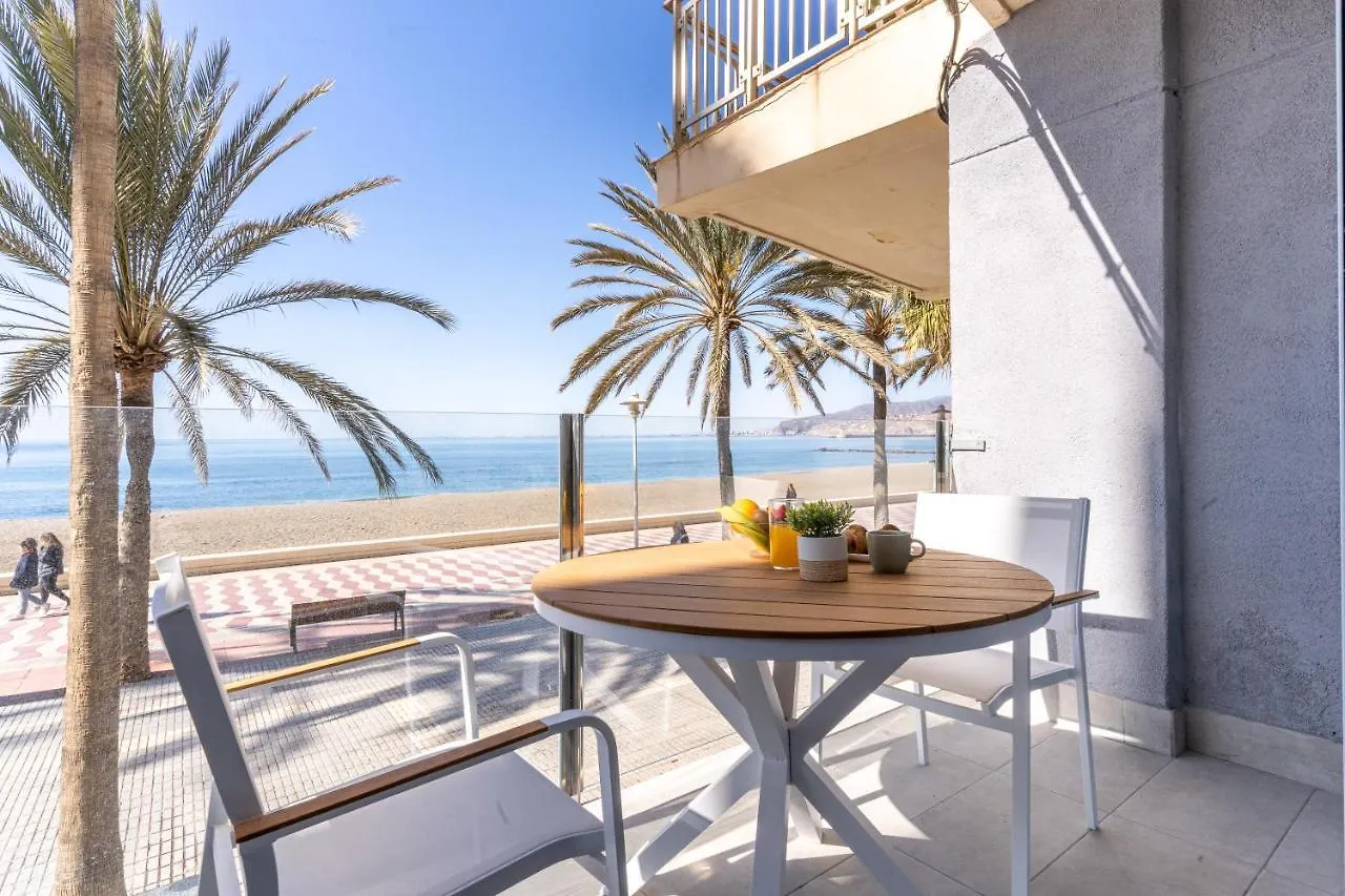 Expoholidays- Apartaments Paseo Maritimo Almeria Apartment
