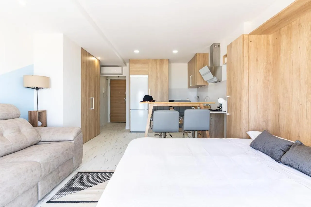 Expoholidays- Apartaments Paseo Maritimo Almeria Apartment