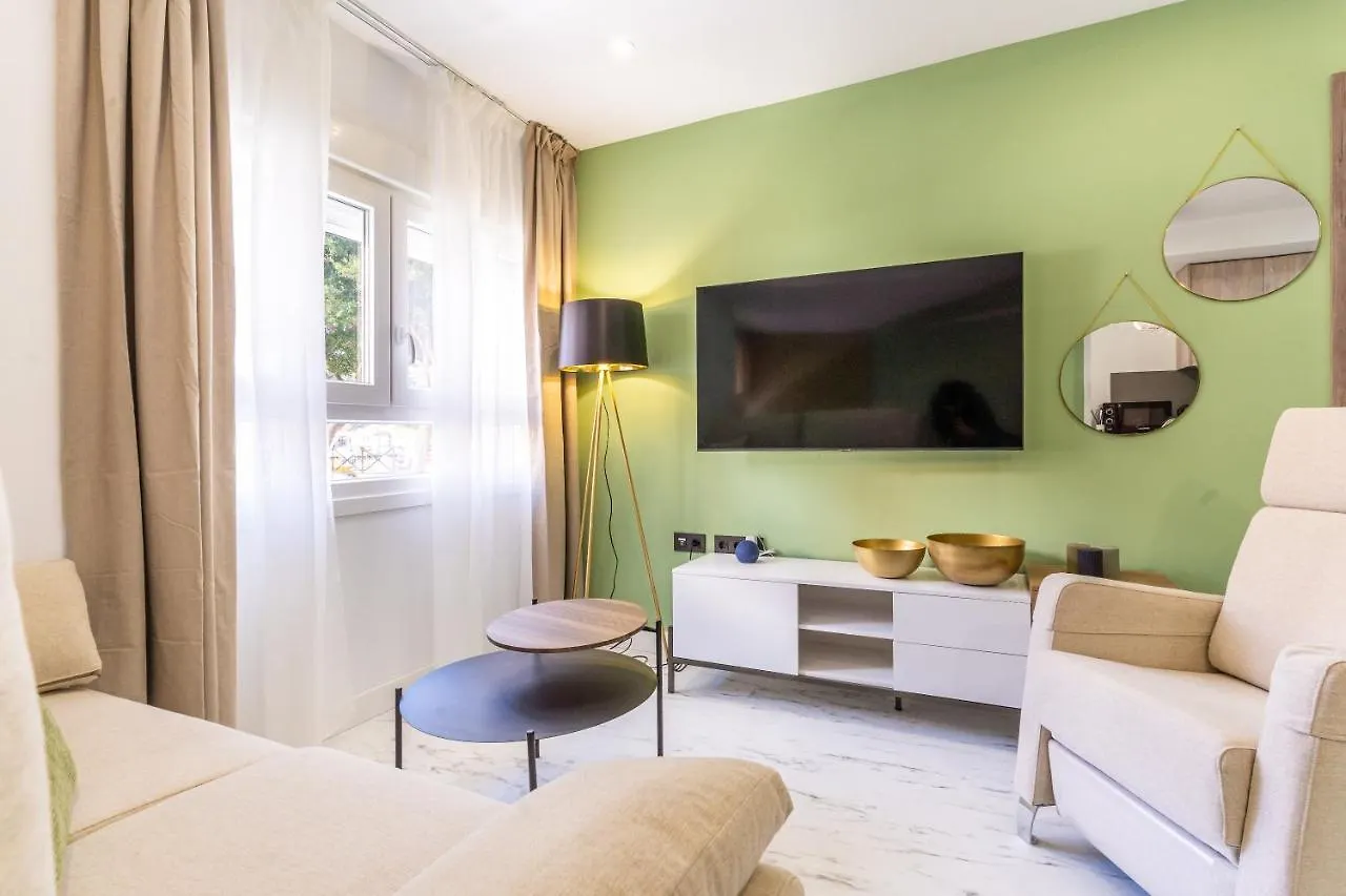 Apartment Expoholidays- Apartaments Paseo Maritimo Almeria