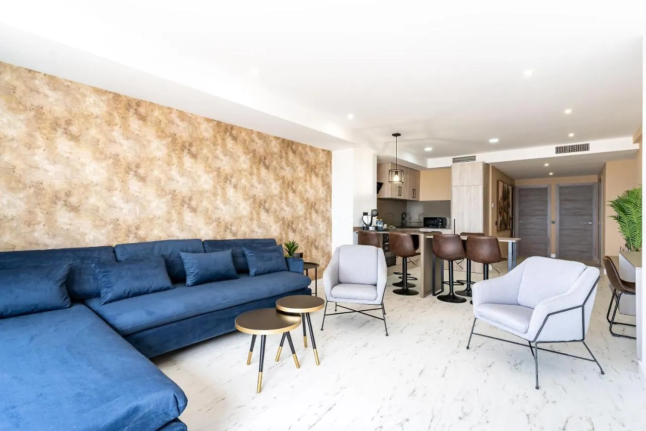 Expoholidays- Apartaments Paseo Maritimo Almeria