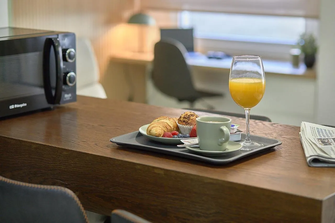 Apartment Expoholidays- Apartaments Paseo Maritimo Almeria