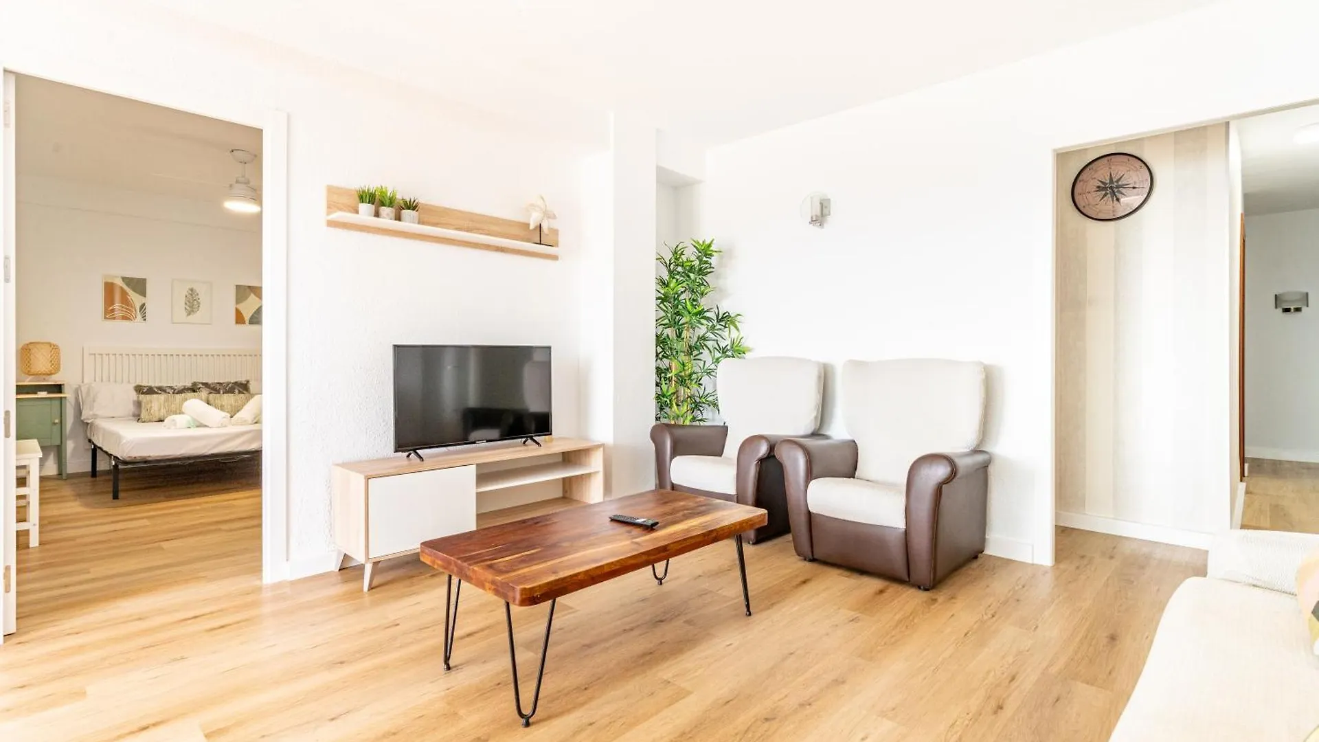 Expoholidays- Apartaments Paseo Maritimo Almeria Apartment